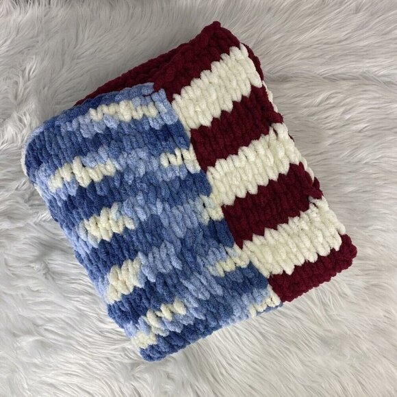 Handmade USA Flag Theme Bernat Alize Soft Crochet Afhgan Throw Blanket 31 X 55 - Picture 11 of 13